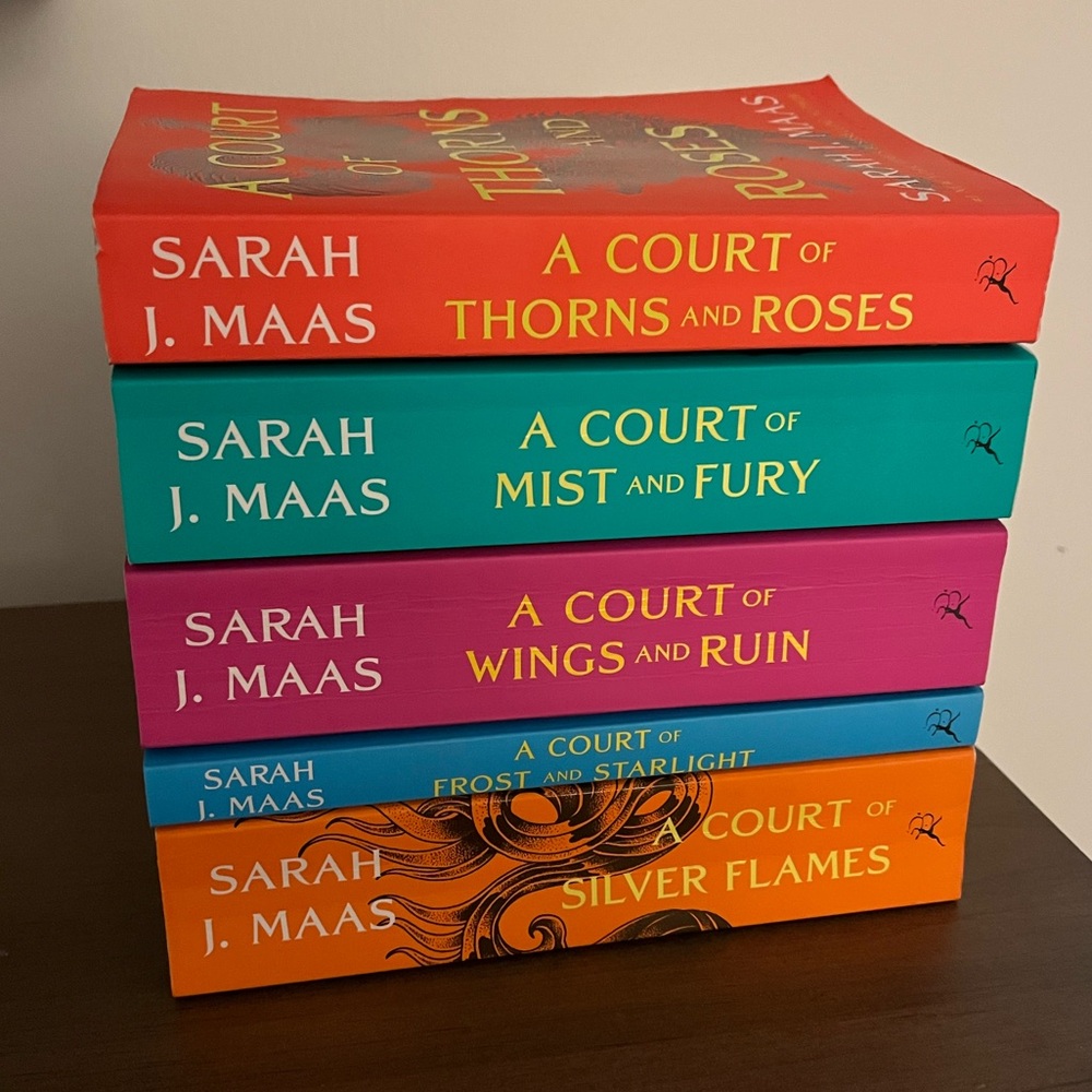 A Court of Thorns and Roses Series (all 5 books)